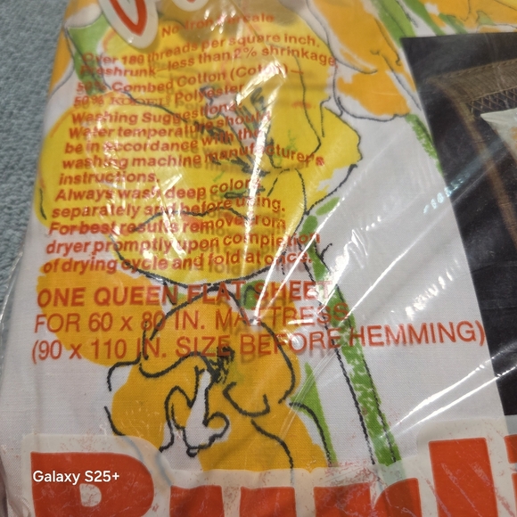 VERA *NEW* VTG Queen Flat No-Iron Percale SHEET Yellow/Orange FLORAL Burlington - Picture 3 of 8